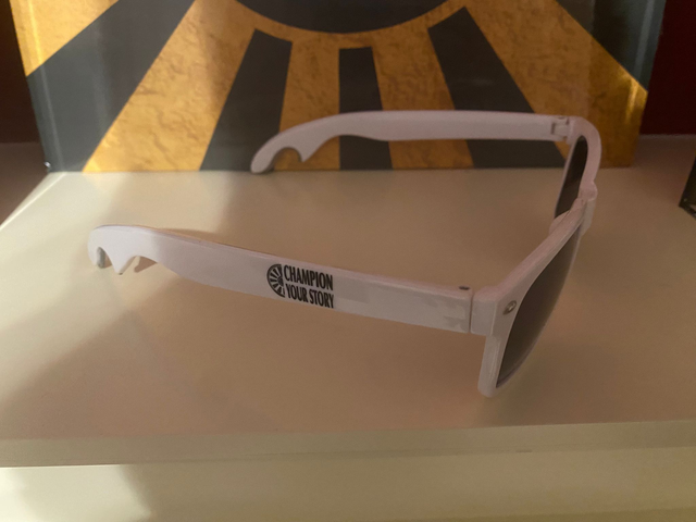 Bottle Opener Sunglasses White