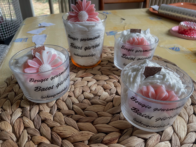 Bougie gourmande baies givrées 