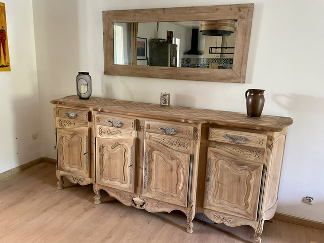 Buffet 4 portes en noyer 