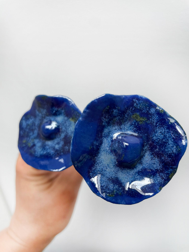 Coquelicots Total look Bleu - engobe bleu émail effet bleu - Dessous engobe bleu (lot de 2)