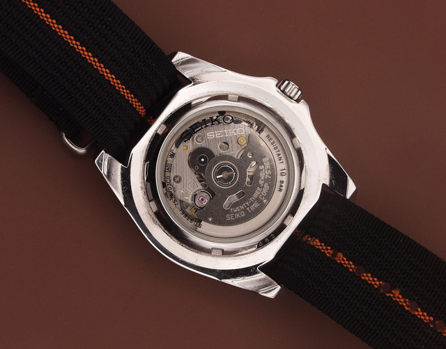 Seiko 5 Sports "Sea Urchin" SNZF19 - Automatic