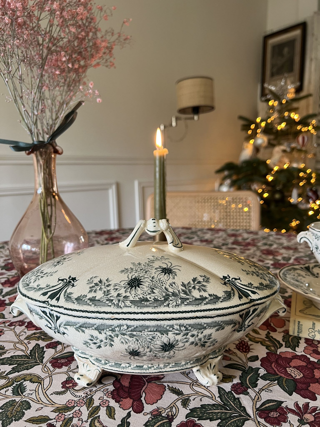 ** RESERVE ** MOLIERE - Légumier (petite soupière) de la manufacture française de Sarreguemines - Terre de Fer