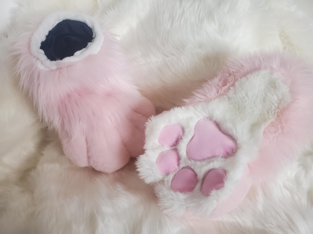Fursuit Paws