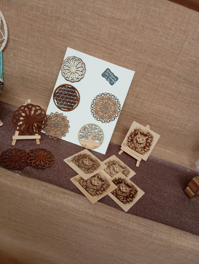 Dessous de verres sur bois 