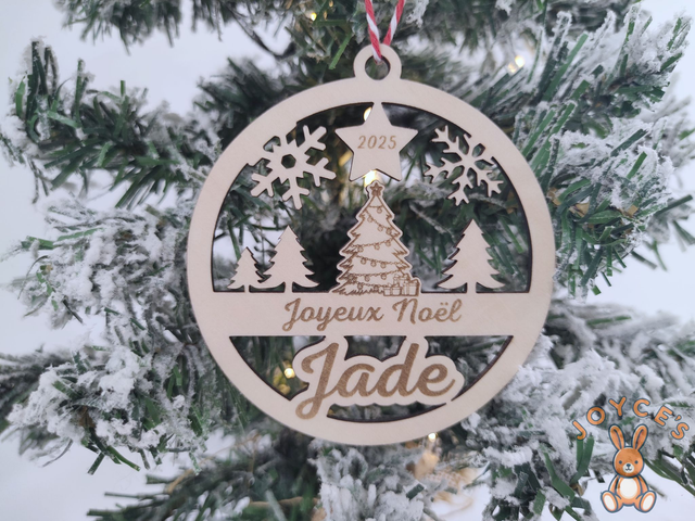 Boule de noël &quot;premier noël&quot;  - 9cm - Modèle Jade