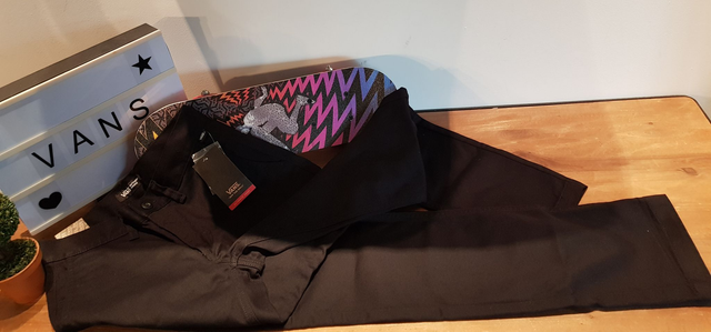 Pantalon enfant Vans Authentic Chino Stretch noir 