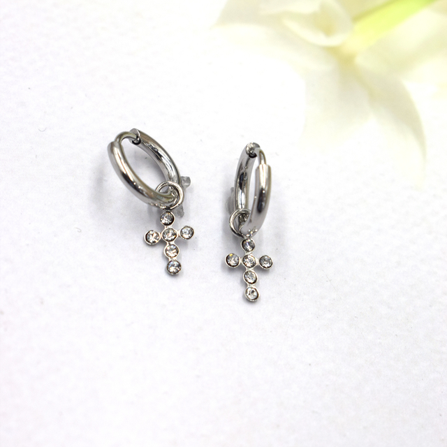 Boucles croix strass créole 