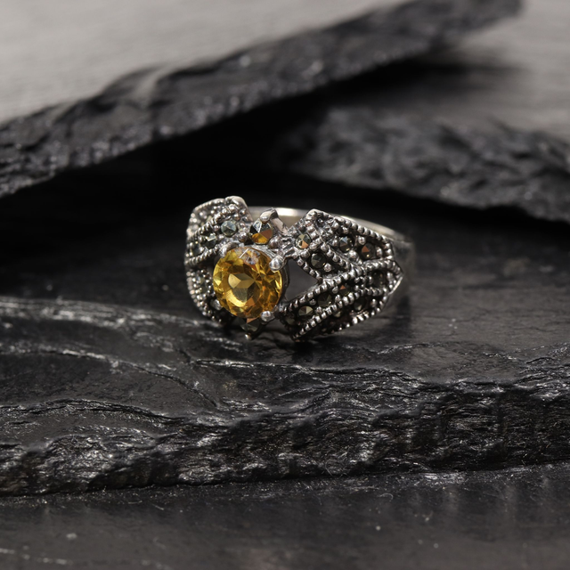 Vintage Sterling Silver 925 Art Deco Style Round Cut Vivid Orange Citrine With Marcasite Gemstone Band Design Ring Size O - 7