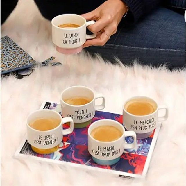 Coffret de 5 tasses pour la semaine