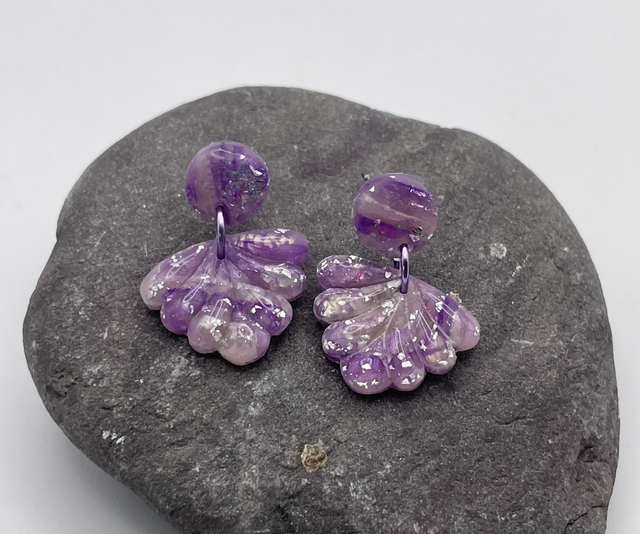 Mini fan stud drops 
