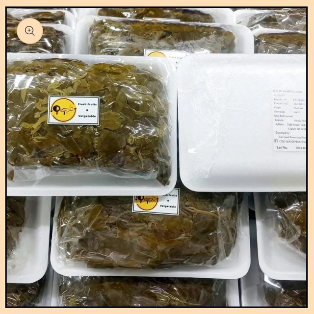 Boiled Cassod Leaf ขี้เหล็กต้ม