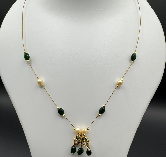 Invisible chain green