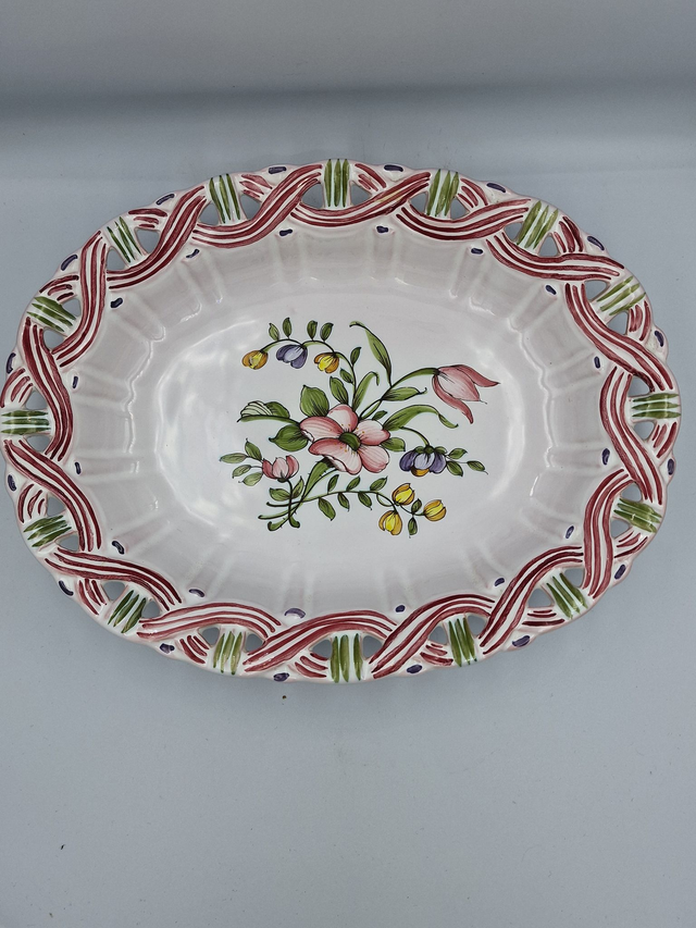 Assiette ovale Décorative