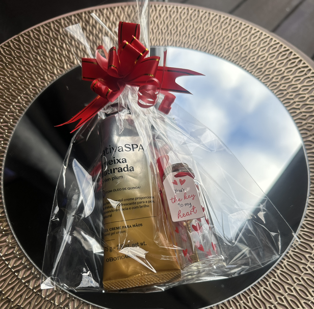 V-Day ❤️ Golden Plum Hand Cream