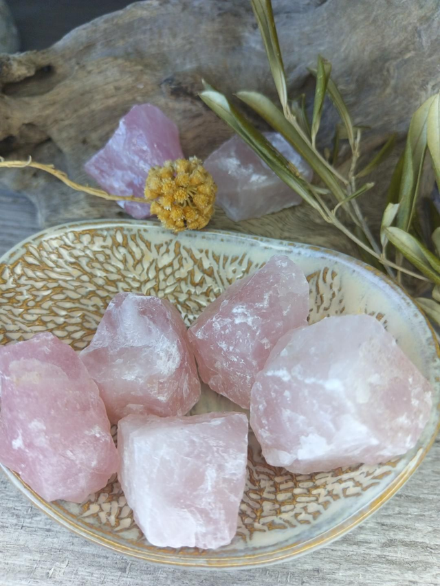 PIERRE BRUTE QUARTZ ROSE - Propriétés et Bienfaits