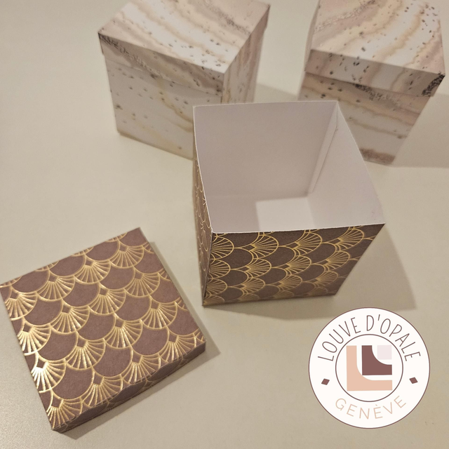 Boîte cadeau pour boule de Noël en verre