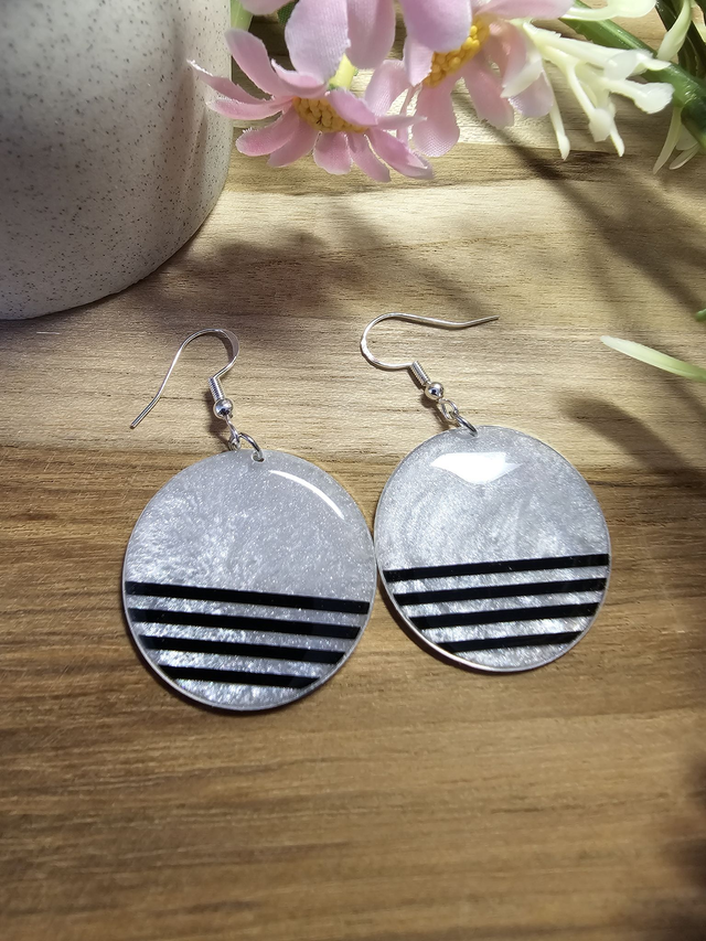 Boucles d&#039;oreilles 30mm Argent -&quot;Un Cœur à la Mer&quot; — L&#039;élégance au rythme des vagues-rayer noir
