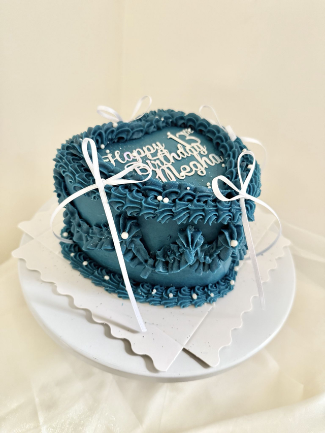 Blue Vintage Heart Birthday Cake