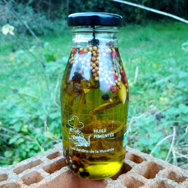 Huile pimentée