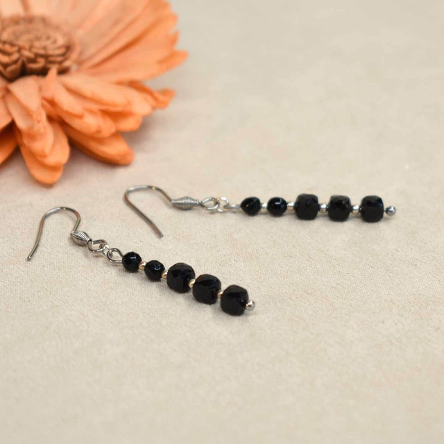 Boucles d'oreilles longues en onyx noir - Tige