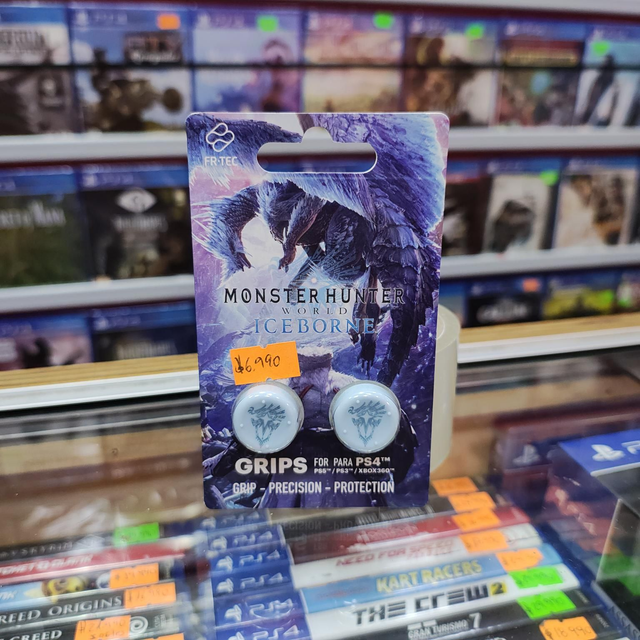 (06-05) Grips Monster Hunter World Iceborne