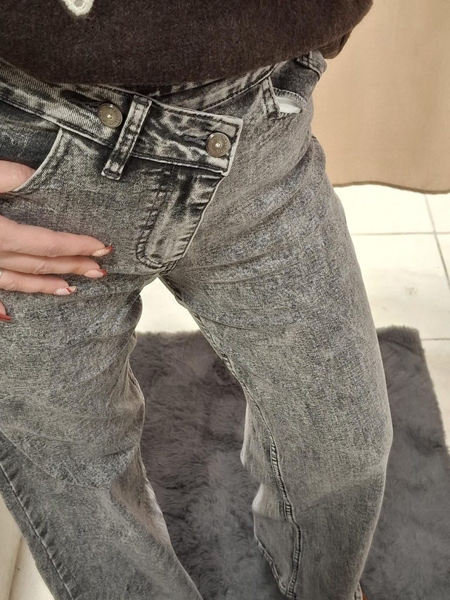 Jean bouton asymétrique 