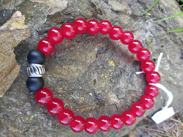 Agathe rouge et onyx 8mm