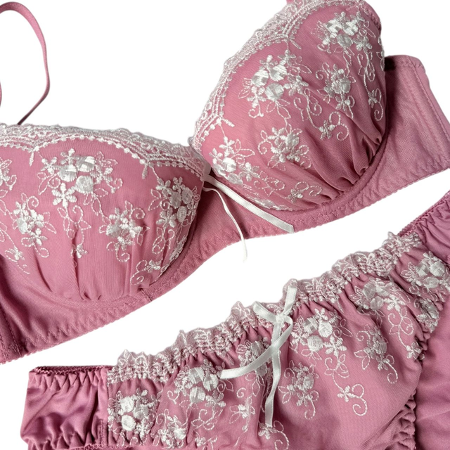 Mauve pink floral embroidered bra and underwear set 34A 