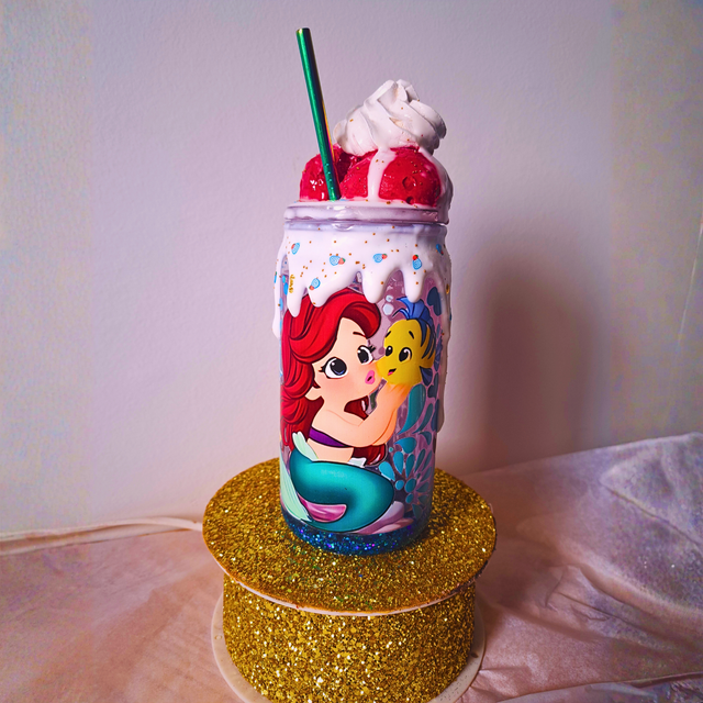 Ariel snow globe tumbler
