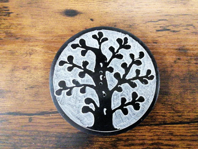 Porte encens arbre 