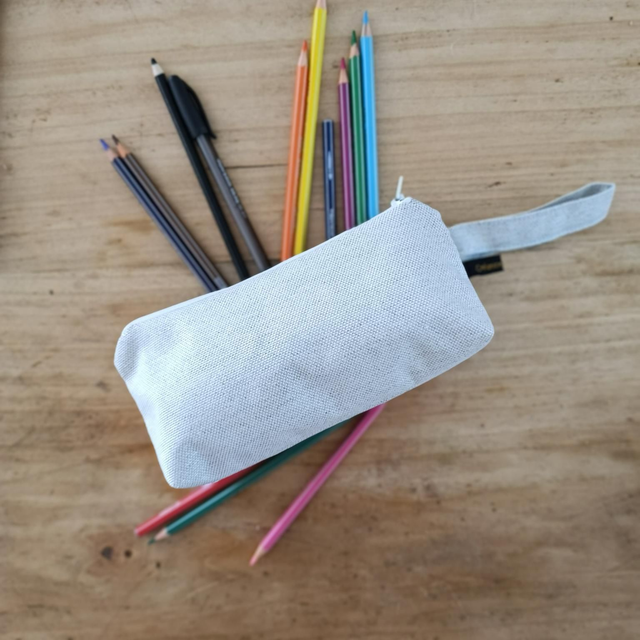 Trousse imperméable Crayons paillettes grises