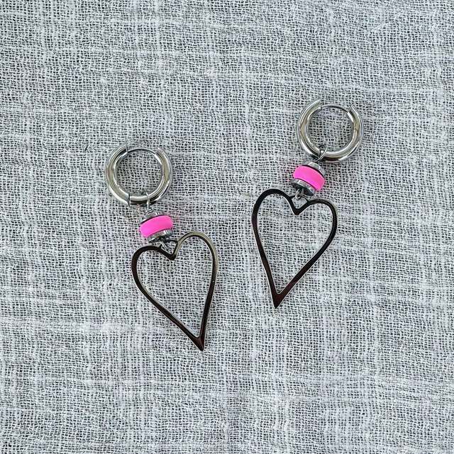 Oorbellen hartjes roze