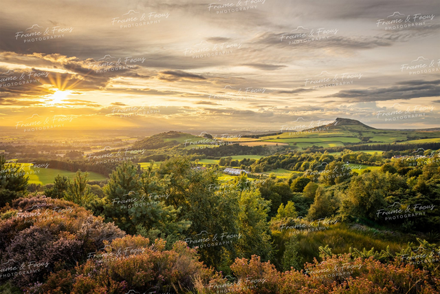 Iconic, Roseberry Topping