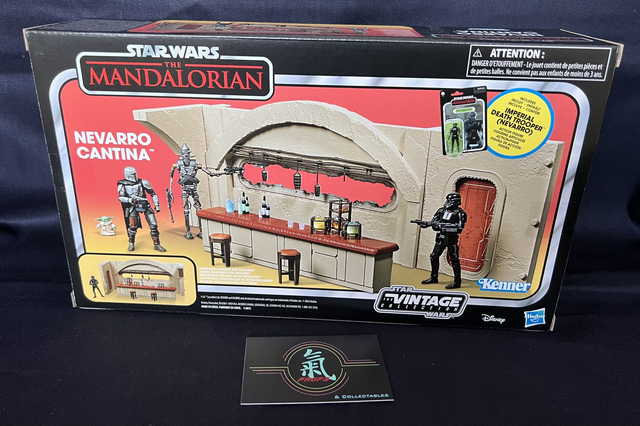 Star Wars Mandalorian Nevarro Cantina + Imperial Death Trooper figure set *NEW*