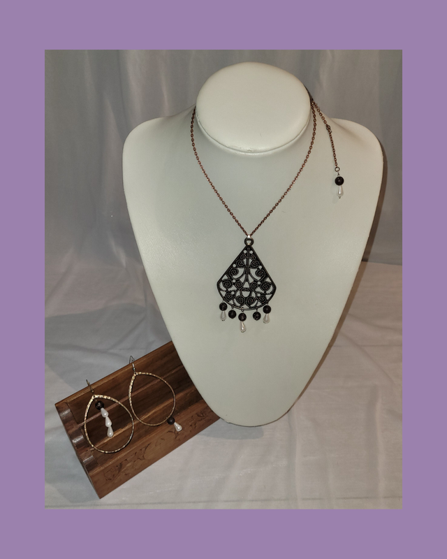 Bronze &amp; Pearl Set