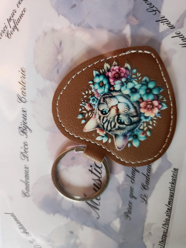 Porte-clés Chat en similicuir   &quot;LUCKY the cat &quot;  