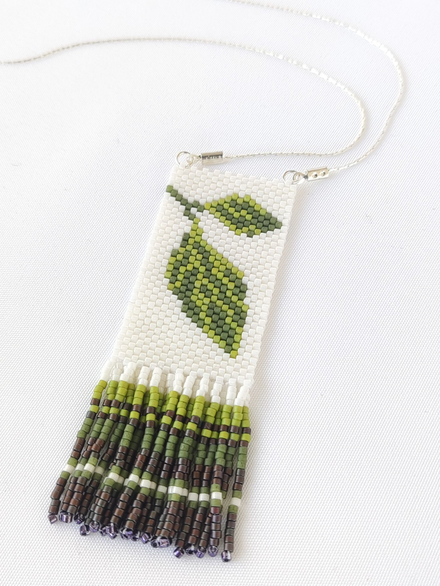 Colgante hoja verde