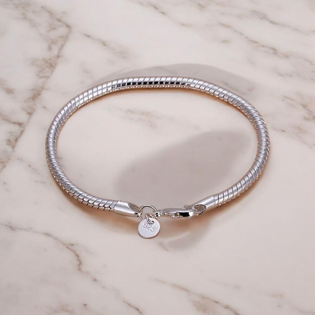 Stunning Italian Sterling Silver Bracelet 