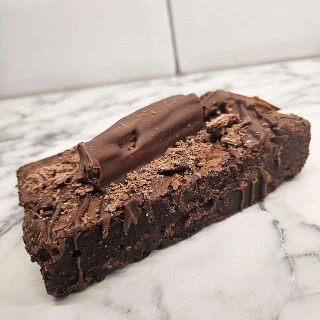 Twirl Brownie Slice