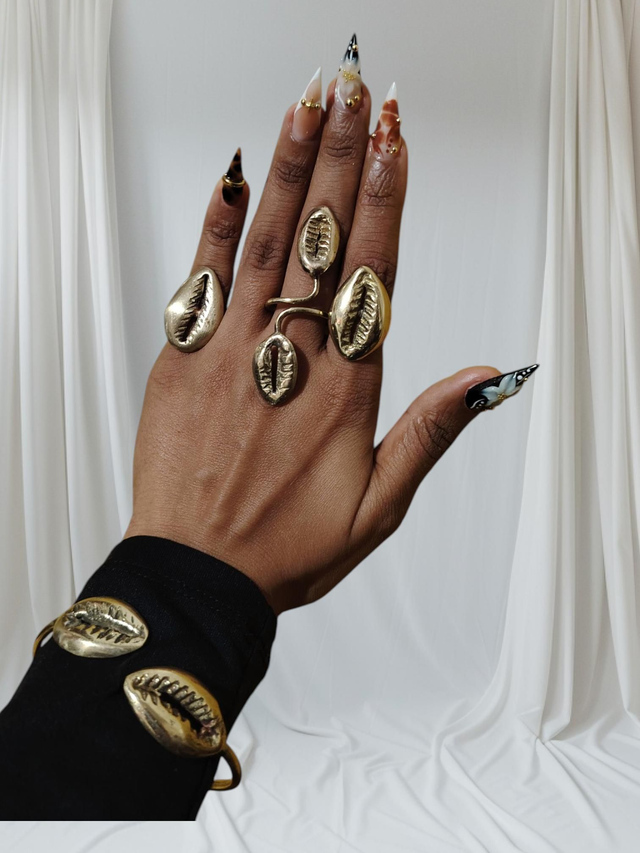 Bague double cauris en bronze 