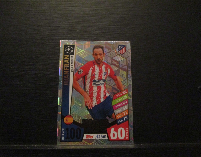 Juanfran - UEFA Champions League Match Attax 2017/18 Original Trading Card #420