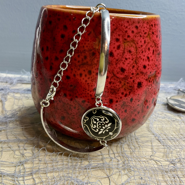 Handmade bracelet with colourful glass cabochon-Handcrafted Colorful jewellery. 