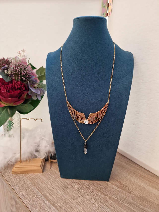 Collier Ailes Acier Doré Perles Lave Hématite Cristal