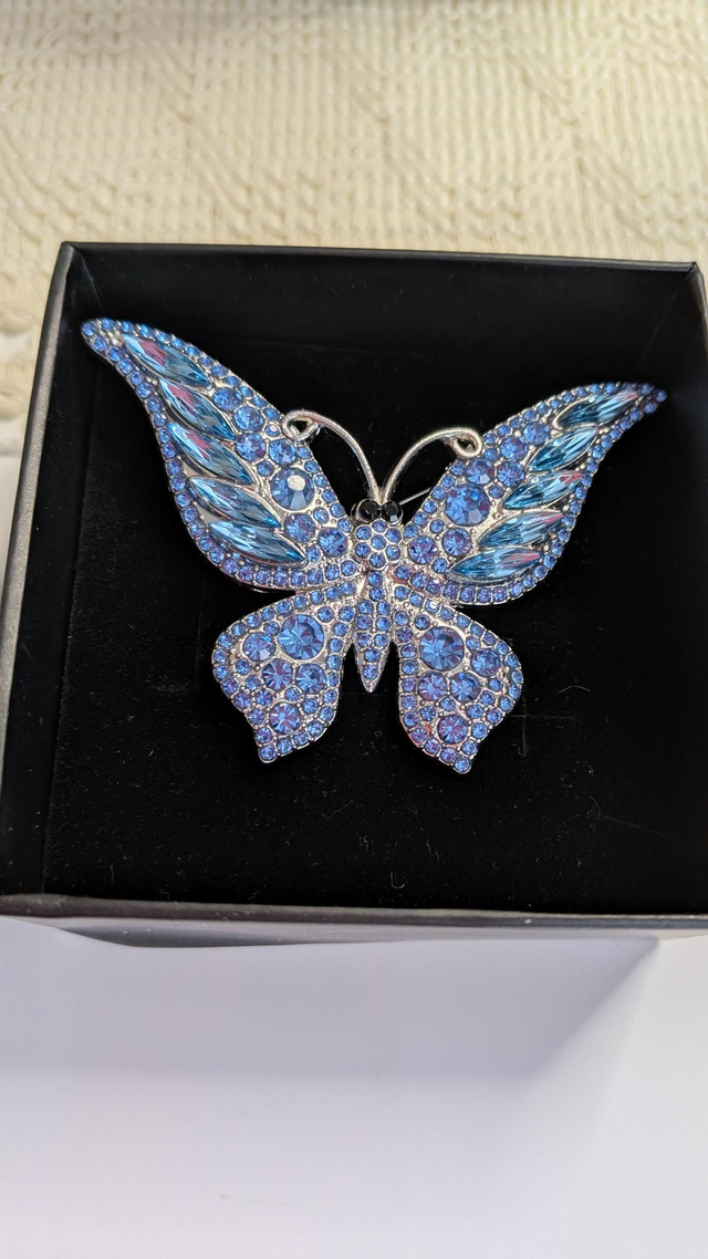 Large, blue butterfly brooch 