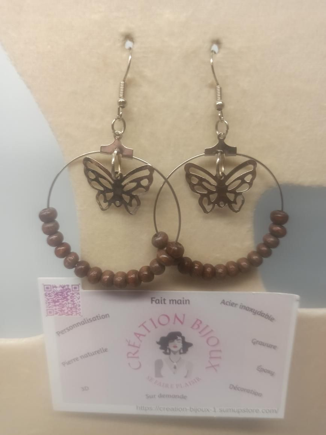 Boucle d'oreille bois et papillon 