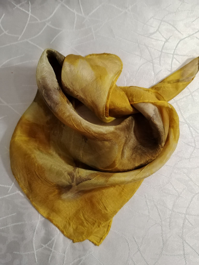 Selyemkendő (sárga, kicsi)