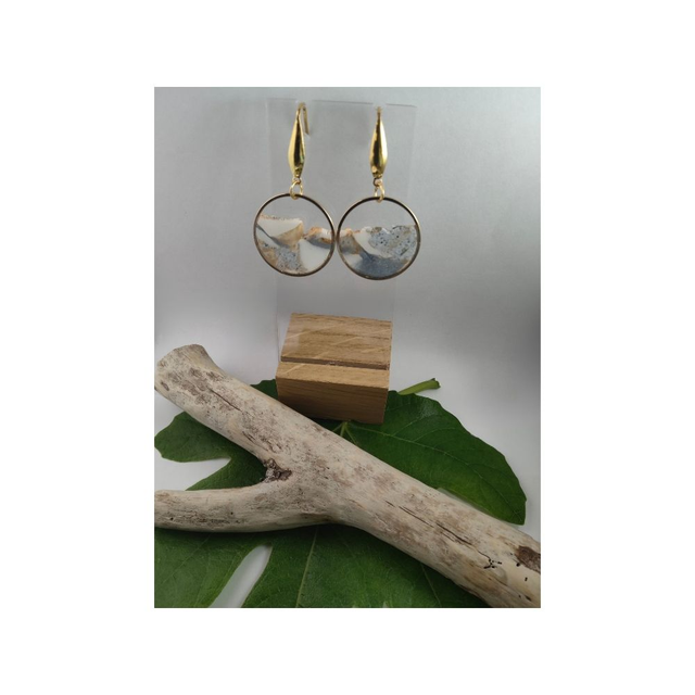 Boucles d&#039;oreilles faux granit rond et doré 