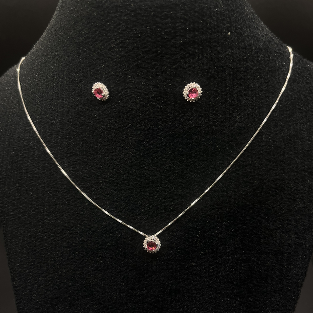 Conjunto delicado zircônia redonda cravejado rosa