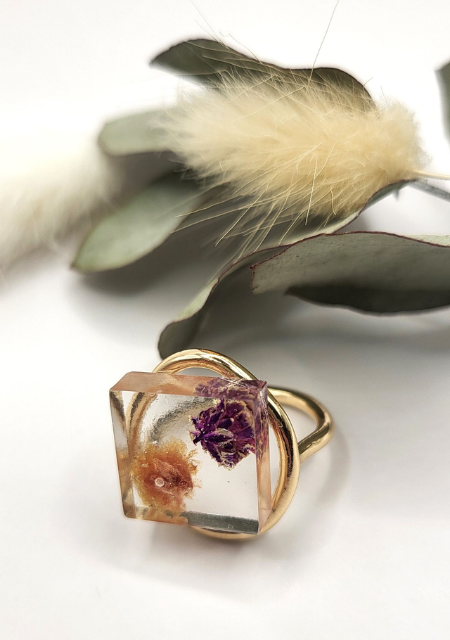 Bague fleurs séchées, forme carrée