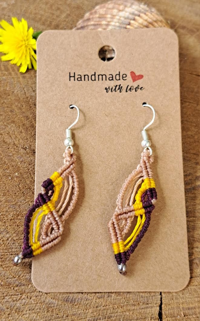 Boucles d'oreilles micro-macramé multicolores 